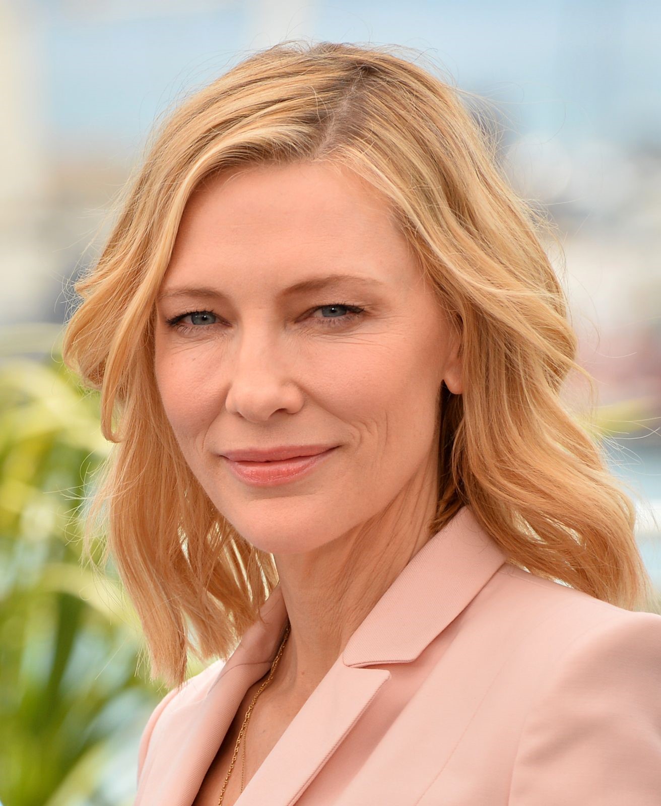 Cate Blanchett Faces Backlash for “Middle Class” Claim at Cannes 2024